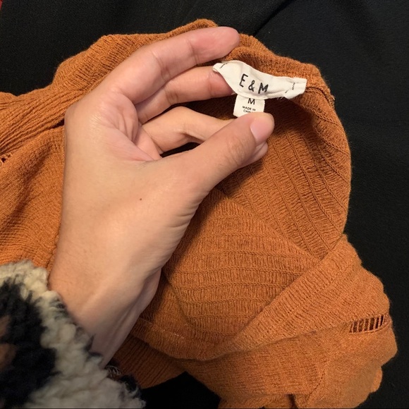 E & M DARK MUSTARD YELLOW BLOUSE - Picture 3 of 4